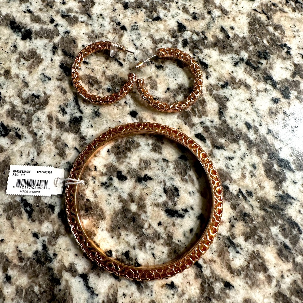 Kendra Scott Maggie Bangle & Small Hoop Earrings